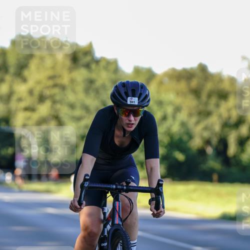 07.09.2025 - 19. Norderstedt Triathlon Michael Burmester http://msf.ph/oto/8833092 07.09.2025 16:30:30 Radfahren 941 meine-sportfotos.de