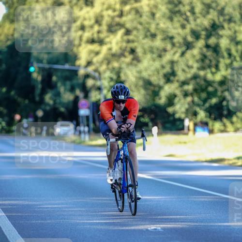 07.09.2025 - 19. Norderstedt Triathlon Michael Burmester http://msf.ph/oto/8833156 07.09.2025 16:36:32 Radfahren 412, 1524 meine-sportfotos.de