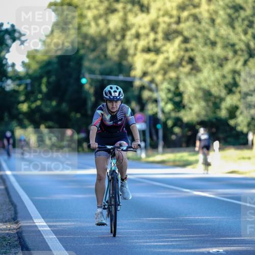 07.09.2025 - 19. Norderstedt Triathlon Michael Burmester http://msf.ph/oto/8833160 07.09.2025 16:37:04 Radfahren  meine-sportfotos.de