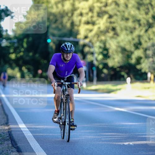 07.09.2025 - 19. Norderstedt Triathlon Michael Burmester http://msf.ph/oto/8833176 07.09.2025 16:37:44 Radfahren 1452 meine-sportfotos.de