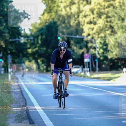 07.09.2025 - 19. Norderstedt Triathlon Michael Burmester http://msf.ph/oto/8833202 07.09.2025 16:40:04 Radfahren 1423, 1516 meine-sportfotos.de
