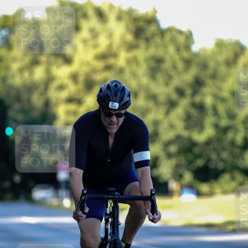07.09.2025 - 19. Norderstedt Triathlon Michael Burmester http://msf.ph/oto/8833205 07.09.2025 16:40:05 Radfahren 1423, 1516 meine-sportfotos.de