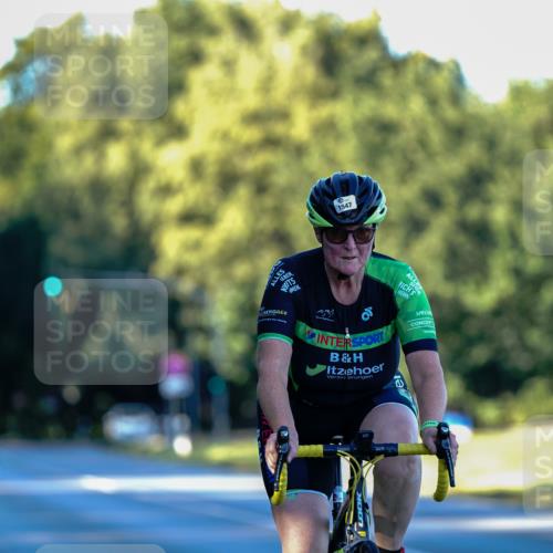 07.09.2025 - 19. Norderstedt Triathlon Michael Burmester http://msf.ph/oto/8833210 07.09.2025 16:40:18 Radfahren 1547 meine-sportfotos.de