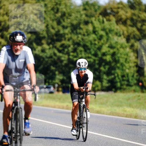 07.09.2025 - 19. Norderstedt Triathlon Michael Burmester http://msf.ph/oto/8833248 07.09.2025 11:44:47 Radfahren 186, 192 meine-sportfotos.de
