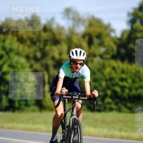 07.09.2025 - 19. Norderstedt Triathlon Michael Burmester http://msf.ph/oto/8833259 07.09.2025 11:45:27 Radfahren 1190, 1365 meine-sportfotos.de