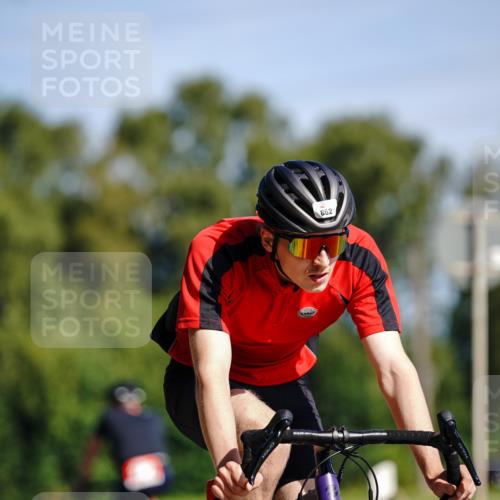 07.09.2025 - 19. Norderstedt Triathlon Michael Burmester http://msf.ph/oto/8833273 07.09.2025 11:46:12 Radfahren 862 meine-sportfotos.de