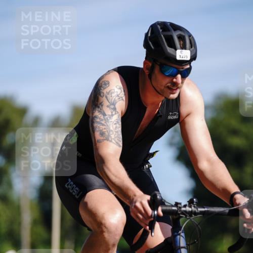 07.09.2025 - 19. Norderstedt Triathlon Michael Burmester http://msf.ph/oto/8833315 07.09.2025 11:47:35 Radfahren 155, 201, 1225, 1320 meine-sportfotos.de