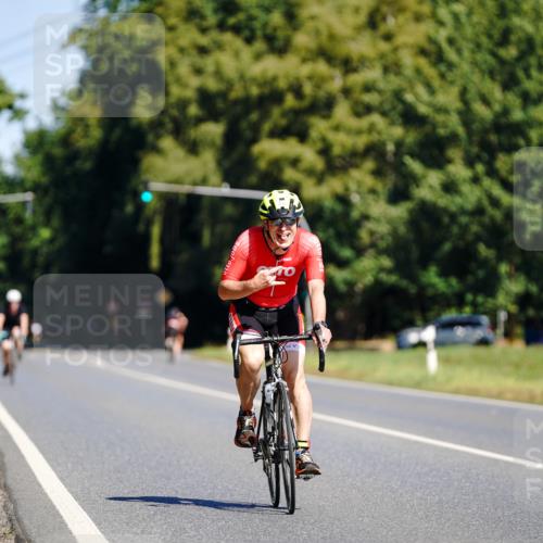 07.09.2025 - 19. Norderstedt Triathlon Michael Burmester http://msf.ph/oto/8833330 07.09.2025 11:48:41 Radfahren 1372 meine-sportfotos.de