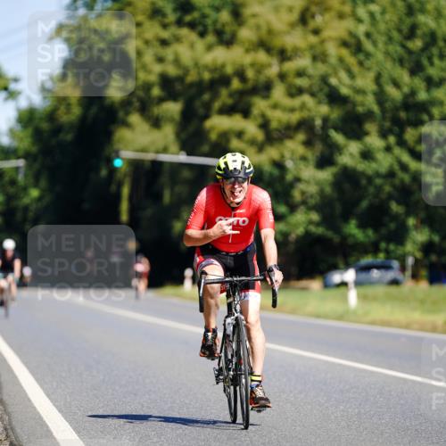 07.09.2025 - 19. Norderstedt Triathlon Michael Burmester http://msf.ph/oto/8833331 07.09.2025 11:48:41 Radfahren 1372 meine-sportfotos.de