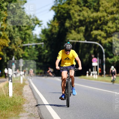 07.09.2025 - 19. Norderstedt Triathlon Michael Burmester http://msf.ph/oto/8833365 07.09.2025 11:50:12 Radfahren 228 meine-sportfotos.de