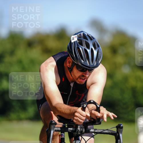 07.09.2025 - 19. Norderstedt Triathlon Michael Burmester http://msf.ph/oto/8833373 07.09.2025 11:50:28 Radfahren 746 meine-sportfotos.de