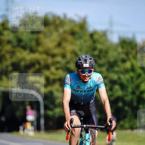 07.09.2025 - 19. Norderstedt Triathlon Michael Burmester http://msf.ph/oto/8833384 07.09.2025 11:51:10 Radfahren 1239 meine-sportfotos.de