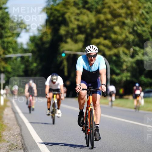 07.09.2025 - 19. Norderstedt Triathlon Michael Burmester http://msf.ph/oto/8833394 07.09.2025 11:51:47 Radfahren 1319 meine-sportfotos.de