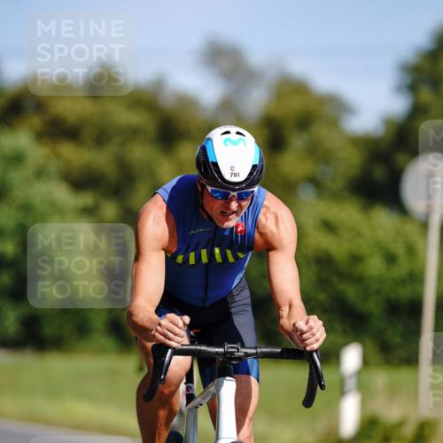 07.09.2025 - 19. Norderstedt Triathlon Michael Burmester http://msf.ph/oto/8833425 07.09.2025 11:52:50 Radfahren 136, 791, 837 meine-sportfotos.de