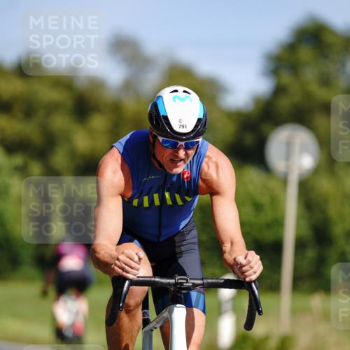 07.09.2025 - 19. Norderstedt Triathlon Michael Burmester http://msf.ph/oto/8833426 07.09.2025 11:52:50 Radfahren 136, 791, 837 meine-sportfotos.de