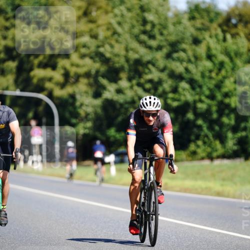 07.09.2025 - 19. Norderstedt Triathlon Michael Burmester http://msf.ph/oto/8833471 07.09.2025 11:54:21 Radfahren 287, 748, 1233 meine-sportfotos.de