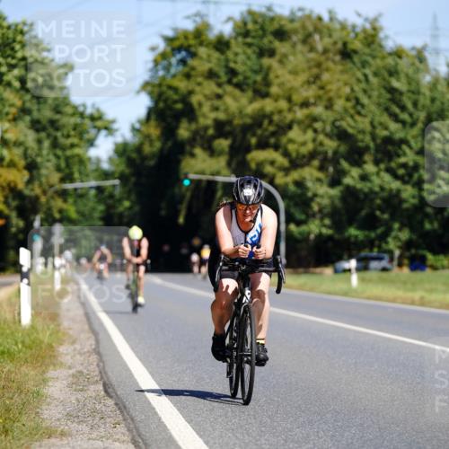 07.09.2025 - 19. Norderstedt Triathlon Michael Burmester http://msf.ph/oto/8833490 07.09.2025 11:54:44 Radfahren 741, 779, 1371 meine-sportfotos.de
