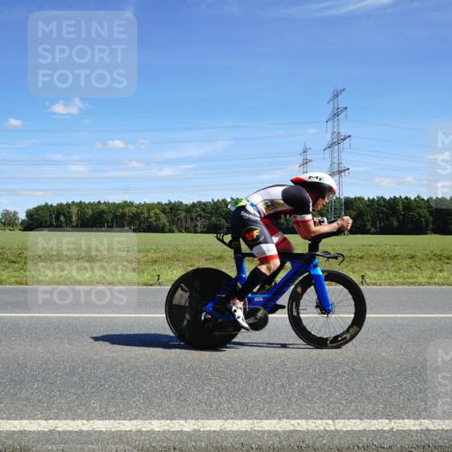 07.09.2025 - 19. Norderstedt Triathlon Michael Burmester http://msf.ph/oto/8833498 07.09.2025 13:53:47 Radfahren 985, 1017, 1039 meine-sportfotos.de