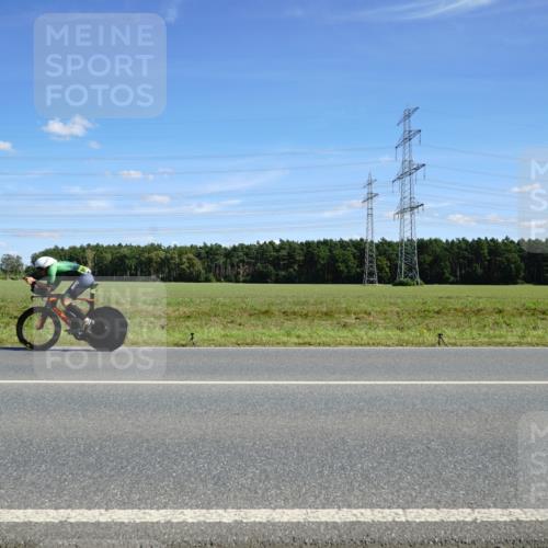 07.09.2025 - 19. Norderstedt Triathlon Michael Burmester http://msf.ph/oto/8833519 07.09.2025 13:54:09 Radfahren 364, 373, 972, 982 meine-sportfotos.de