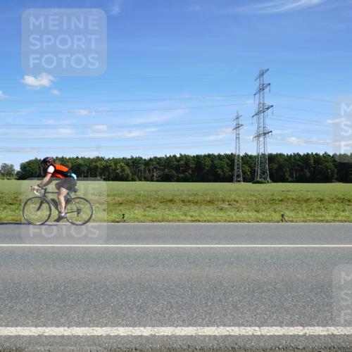 07.09.2025 - 19. Norderstedt Triathlon Michael Burmester http://msf.ph/oto/8833537 07.09.2025 13:54:21 Radfahren 1034, 1040 meine-sportfotos.de