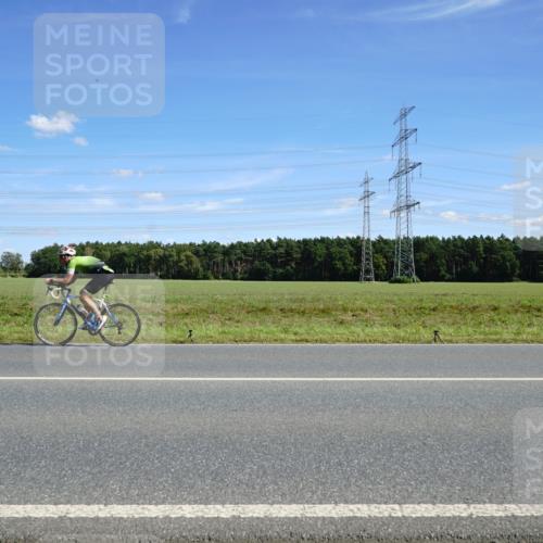 07.09.2025 - 19. Norderstedt Triathlon Michael Burmester http://msf.ph/oto/8833553 07.09.2025 13:54:29 Radfahren 958, 974, 996 meine-sportfotos.de