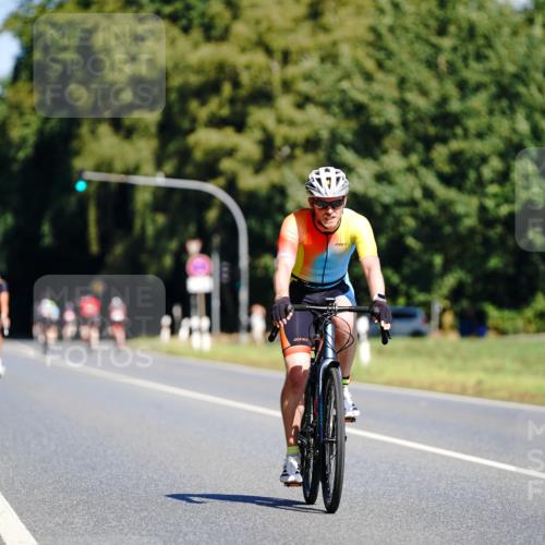 07.09.2025 - 19. Norderstedt Triathlon Michael Burmester http://msf.ph/oto/8833584 07.09.2025 12:03:19 Radfahren 737, 761, 1329 meine-sportfotos.de