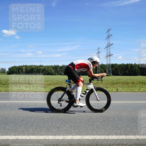 07.09.2025 - 19. Norderstedt Triathlon Michael Burmester http://msf.ph/oto/8833589 07.09.2025 13:54:54 Radfahren 422 meine-sportfotos.de