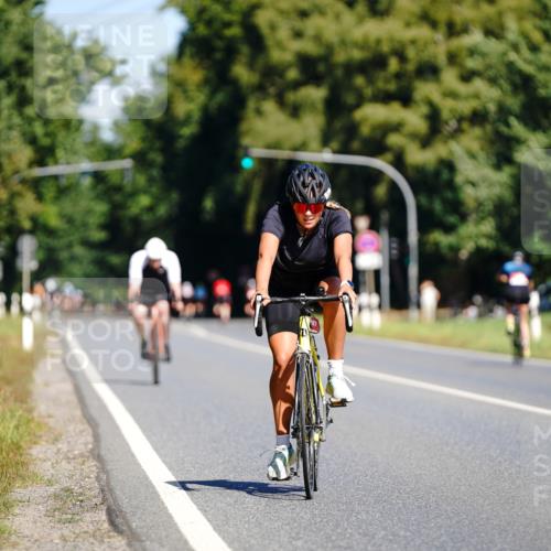 07.09.2025 - 19. Norderstedt Triathlon Michael Burmester http://msf.ph/oto/8833592 07.09.2025 12:03:23 Radfahren 1329, 1387 meine-sportfotos.de