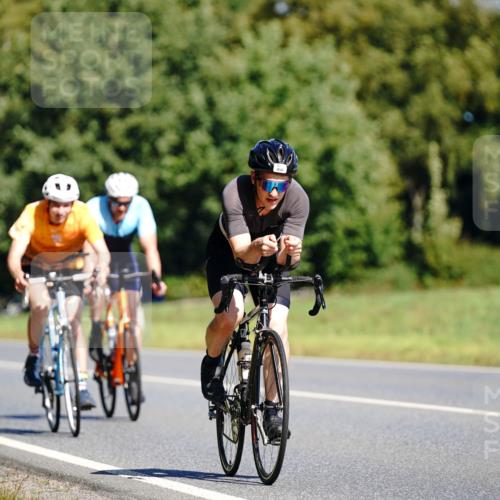 07.09.2025 - 19. Norderstedt Triathlon Michael Burmester http://msf.ph/oto/8833605 07.09.2025 12:03:50 Radfahren 149, 859, 1319 meine-sportfotos.de
