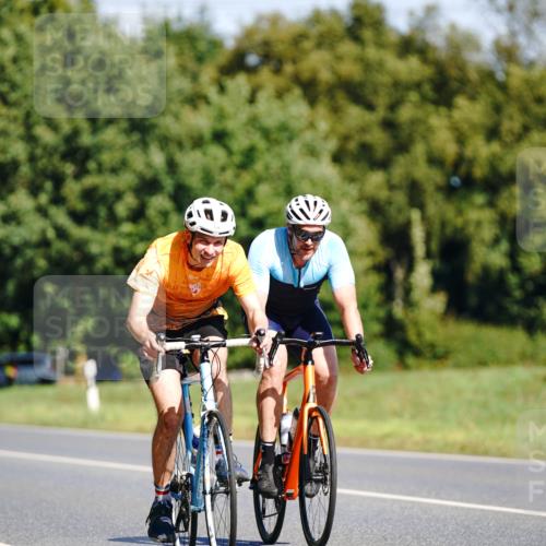 07.09.2025 - 19. Norderstedt Triathlon Michael Burmester http://msf.ph/oto/8833609 07.09.2025 12:03:50 Radfahren 149, 859, 1319 meine-sportfotos.de