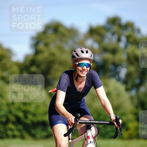07.09.2025 - 19. Norderstedt Triathlon Michael Burmester http://msf.ph/oto/8833635 07.09.2025 12:04:32 Radfahren 721 meine-sportfotos.de