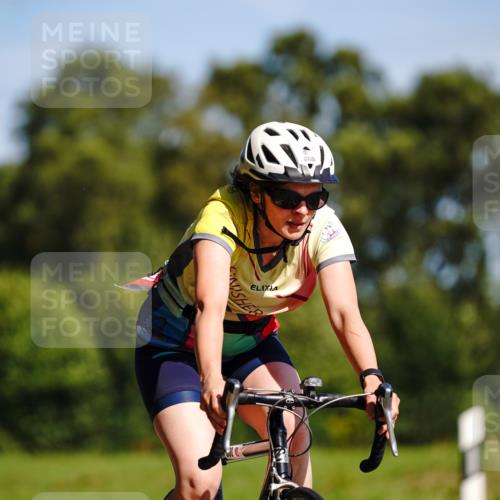 07.09.2025 - 19. Norderstedt Triathlon Michael Burmester http://msf.ph/oto/8833640 07.09.2025 12:04:37 Radfahren 860 meine-sportfotos.de
