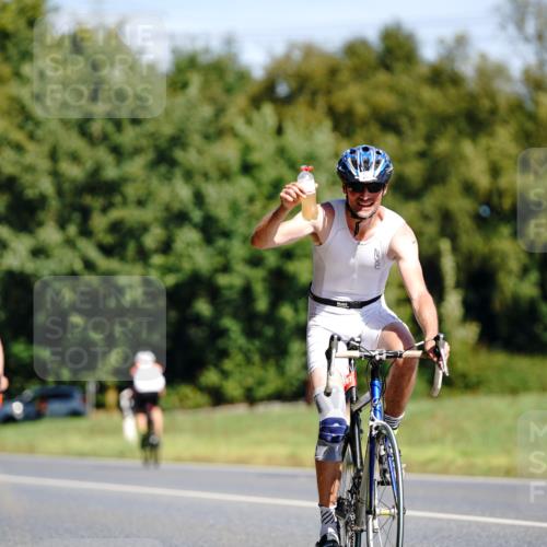 07.09.2025 - 19. Norderstedt Triathlon Michael Burmester http://msf.ph/oto/8833658 07.09.2025 12:05:09 Radfahren 697, 852 meine-sportfotos.de