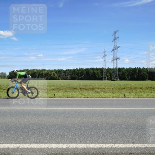 07.09.2025 - 19. Norderstedt Triathlon Michael Burmester http://msf.ph/oto/8833659 07.09.2025 13:55:15 Radfahren 1401 meine-sportfotos.de