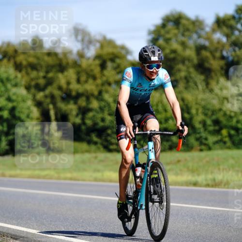 07.09.2025 - 19. Norderstedt Triathlon Michael Burmester http://msf.ph/oto/8833666 07.09.2025 12:05:12 Radfahren 697, 1239 meine-sportfotos.de