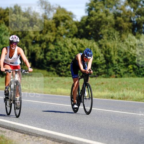 07.09.2025 - 19. Norderstedt Triathlon Michael Burmester http://msf.ph/oto/8833668 07.09.2025 12:05:14 Radfahren 168, 697, 724, 1239 meine-sportfotos.de