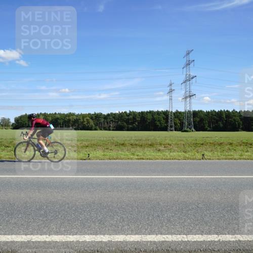 07.09.2025 - 19. Norderstedt Triathlon Michael Burmester http://msf.ph/oto/8833674 07.09.2025 13:55:19 Radfahren 960, 981 meine-sportfotos.de