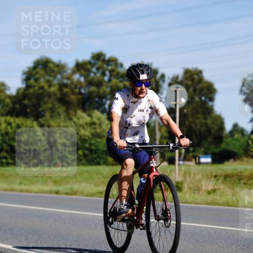 07.09.2025 - 19. Norderstedt Triathlon Michael Burmester http://msf.ph/oto/8833696 07.09.2025 12:05:21 Radfahren 169, 227, 720, 727, 1311, 1339 meine-sportfotos.de