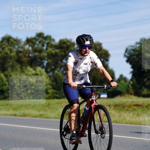 07.09.2025 - 19. Norderstedt Triathlon Michael Burmester http://msf.ph/oto/8833697 07.09.2025 12:05:21 Radfahren 169, 227, 720, 727, 1311, 1339 meine-sportfotos.de