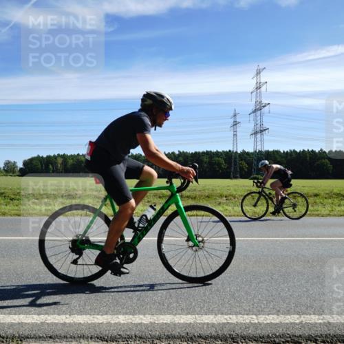 07.09.2025 - 19. Norderstedt Triathlon Michael Burmester http://msf.ph/oto/8833703 07.09.2025 11:54:23 Radfahren 748, 1233 meine-sportfotos.de