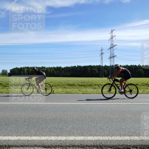 07.09.2025 - 19. Norderstedt Triathlon Michael Burmester http://msf.ph/oto/8833740 07.09.2025 11:54:30 Radfahren 215 meine-sportfotos.de