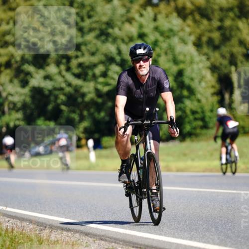 07.09.2025 - 19. Norderstedt Triathlon Michael Burmester http://msf.ph/oto/8833741 07.09.2025 12:05:59 Radfahren 729, 1392 meine-sportfotos.de