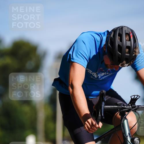 07.09.2025 - 19. Norderstedt Triathlon Michael Burmester http://msf.ph/oto/8833748 07.09.2025 12:07:06 Radfahren 226, 846 meine-sportfotos.de