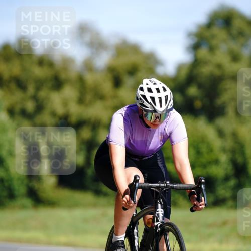 07.09.2025 - 19. Norderstedt Triathlon Michael Burmester http://msf.ph/oto/8833751 07.09.2025 12:07:09 Radfahren 176, 828, 846 meine-sportfotos.de