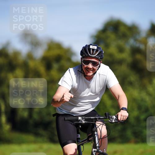 07.09.2025 - 19. Norderstedt Triathlon Michael Burmester http://msf.ph/oto/8833760 07.09.2025 12:07:13 Radfahren 164, 176, 709, 778, 828 meine-sportfotos.de