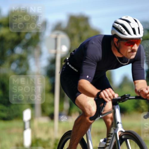 07.09.2025 - 19. Norderstedt Triathlon Michael Burmester http://msf.ph/oto/8833765 07.09.2025 12:07:14 Radfahren 164, 176, 709, 778, 828 meine-sportfotos.de