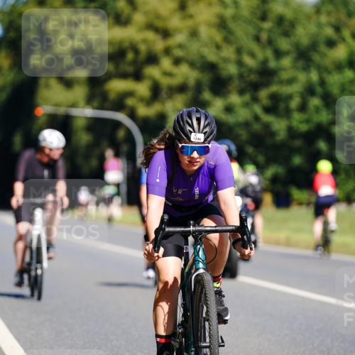 07.09.2025 - 19. Norderstedt Triathlon Michael Burmester http://msf.ph/oto/8833800 07.09.2025 12:08:26 Radfahren 208, 287, 757, 1246, 1338, 1367 meine-sportfotos.de