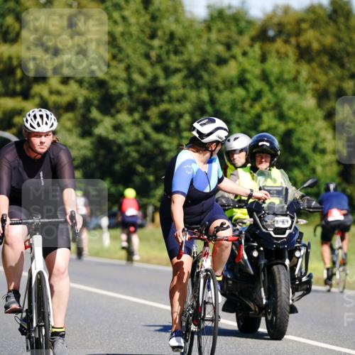 07.09.2025 - 19. Norderstedt Triathlon Michael Burmester http://msf.ph/oto/8833805 07.09.2025 12:08:28 Radfahren 208, 757, 824, 1246, 1338, 1367 meine-sportfotos.de