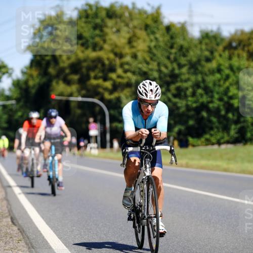 07.09.2025 - 19. Norderstedt Triathlon Michael Burmester http://msf.ph/oto/8833818 07.09.2025 12:08:38 Radfahren 807, 1382 meine-sportfotos.de