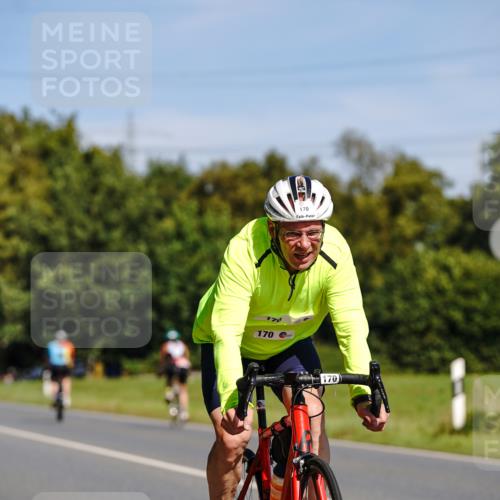 07.09.2025 - 19. Norderstedt Triathlon Michael Burmester http://msf.ph/oto/8833832 07.09.2025 12:08:50 Radfahren 170 meine-sportfotos.de